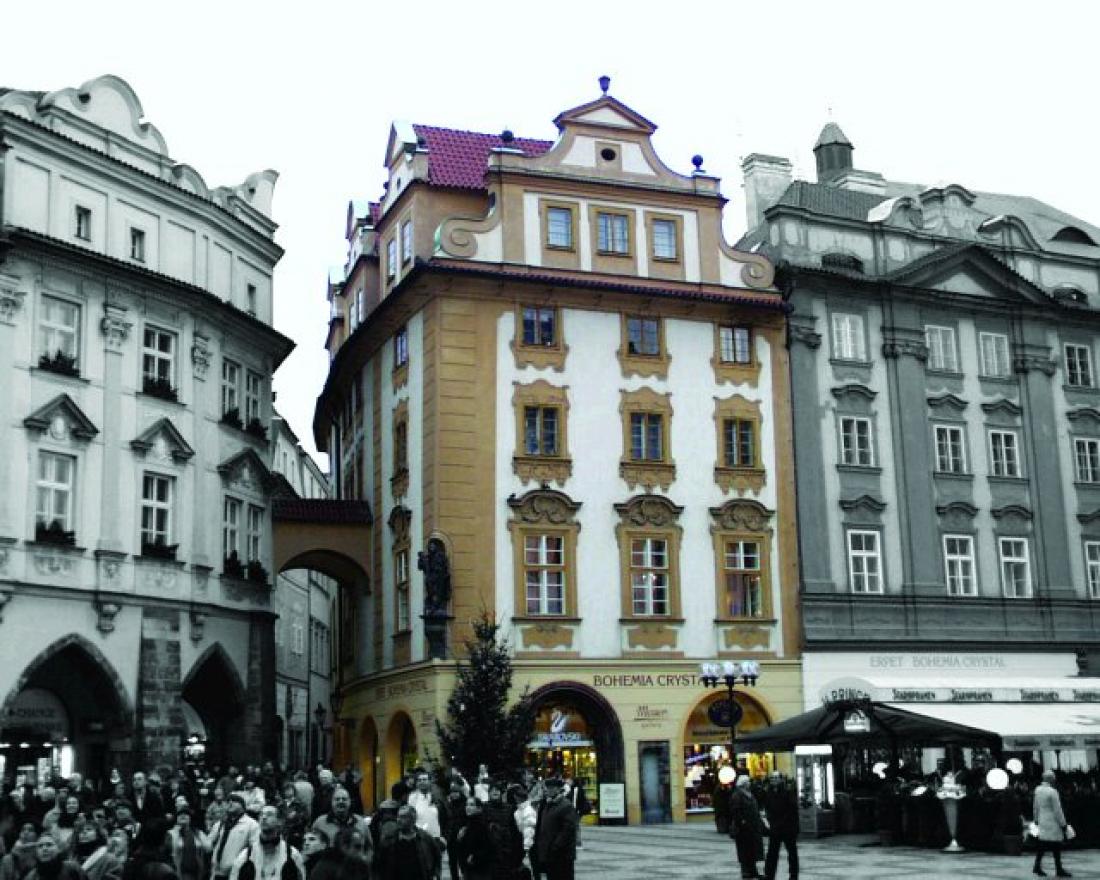 Dům na rohu Staroměstsk&eacute;ho n&aacute;měst&iacute; a Melantrichovy ulice